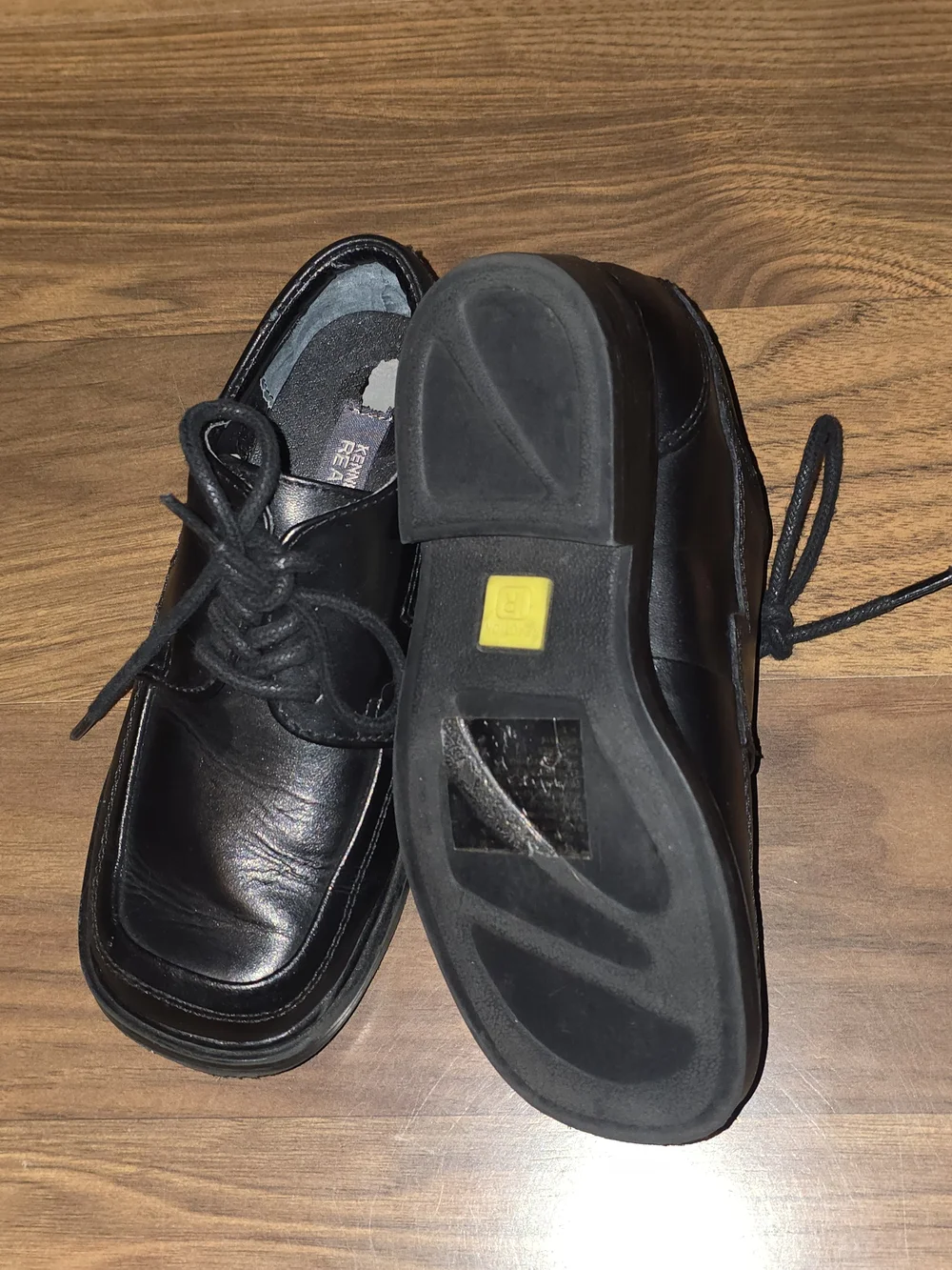 Reaction Kenneth Cole Boys' Black Lace-Up Dress Shoes